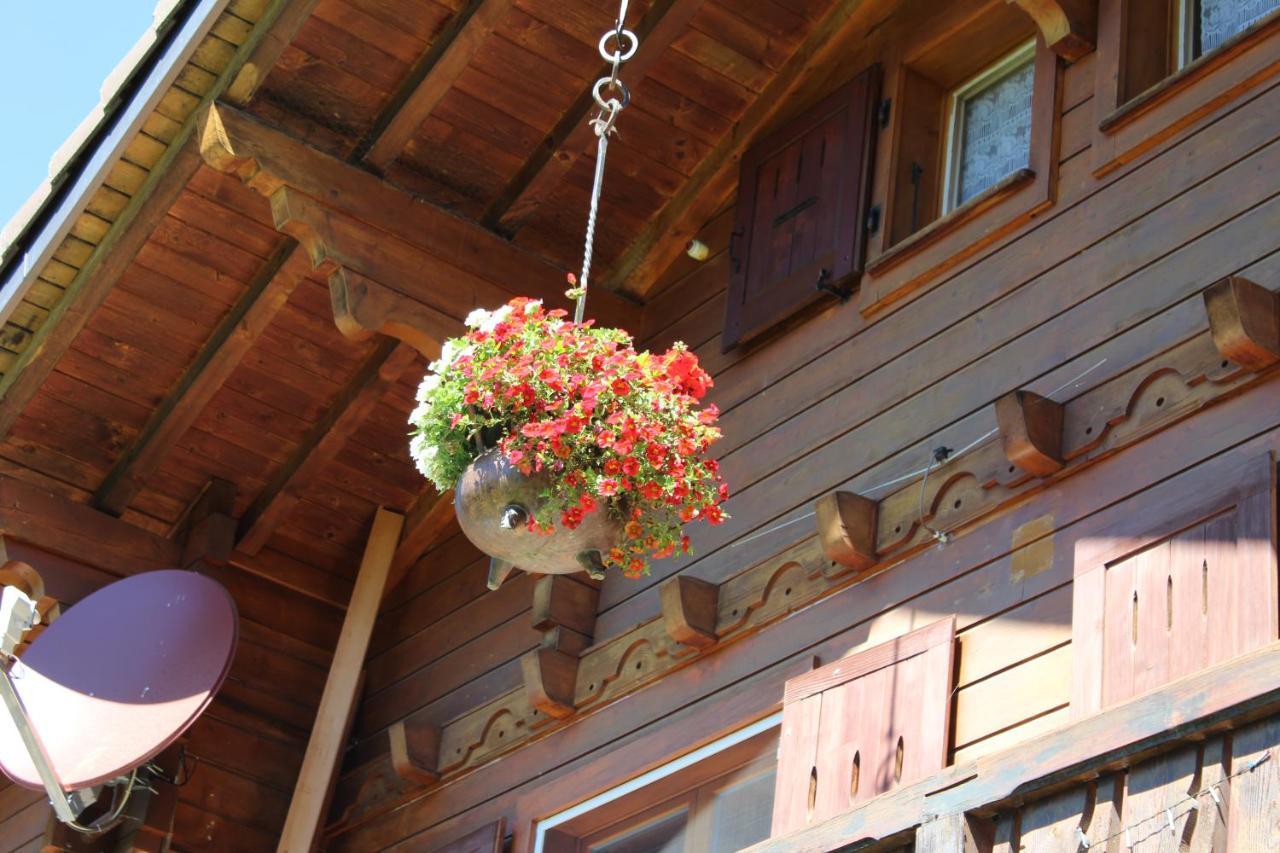 Chalet Le Slalom Arveyes Buitenkant foto